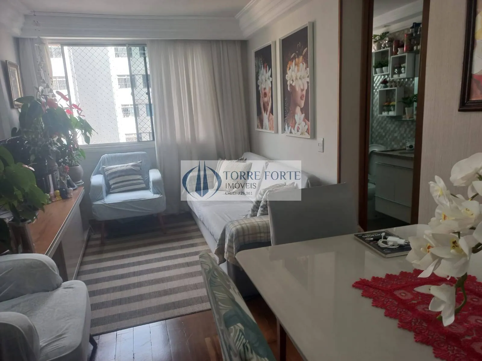 Foto do imóvel Apartamento com 2 dormitórios, 1 vaga de garagem, Jardim Celeste em Rua Augusto Blasi