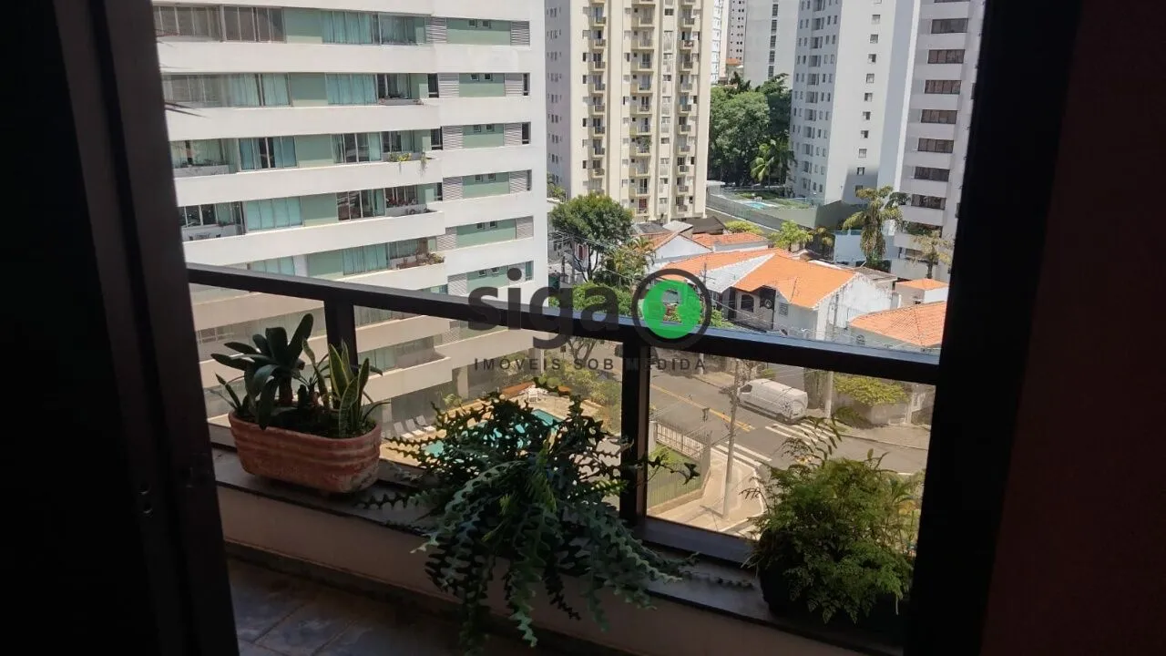 Imagem Apartamento de alto padrão na Aclimação com 4 dormitórios, vista panorâmica e 3 vagas