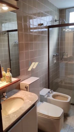 Imagem Apartamento à venda com 3 quartos no Cambuí em Campinas, São Paulo.
