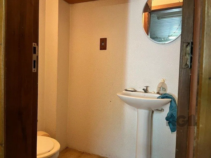 Imagem Conjunto/Sala para Venda - 37.47m², 0 dormitórios, Petrópolis