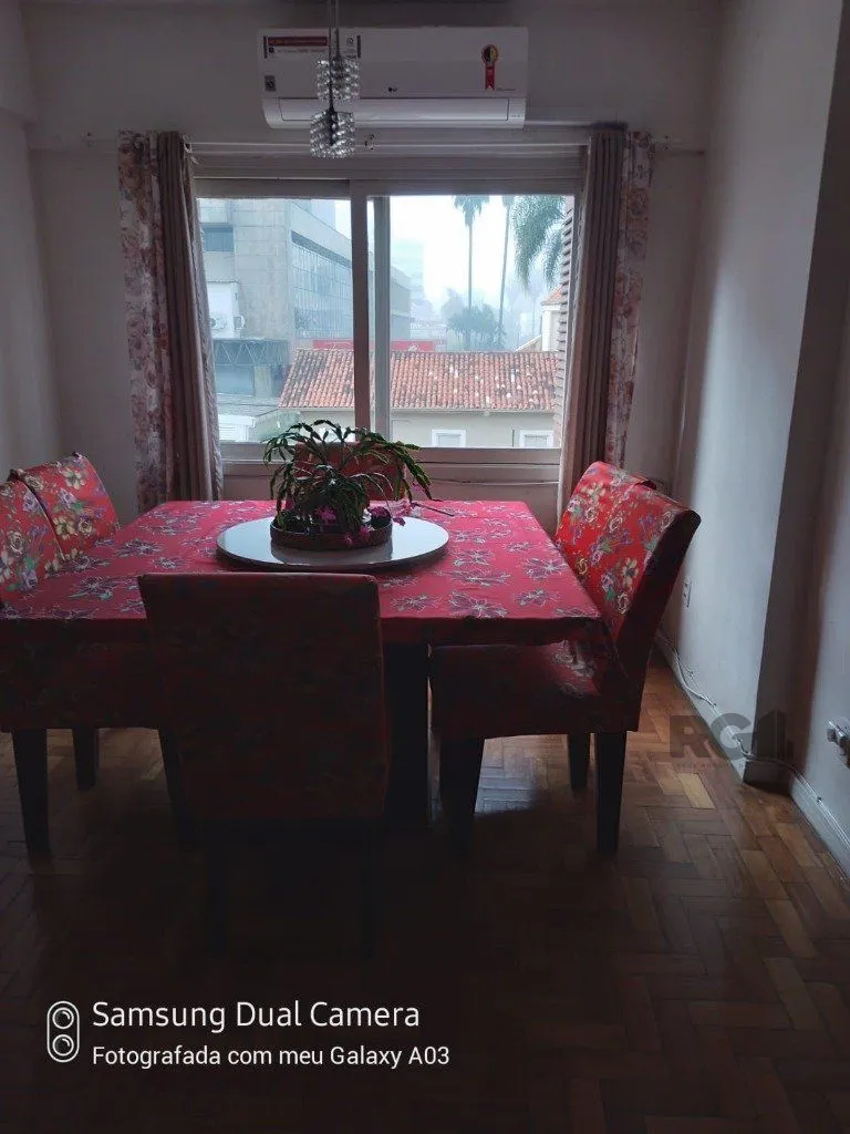 Imagem Apartamento em Menino Deus