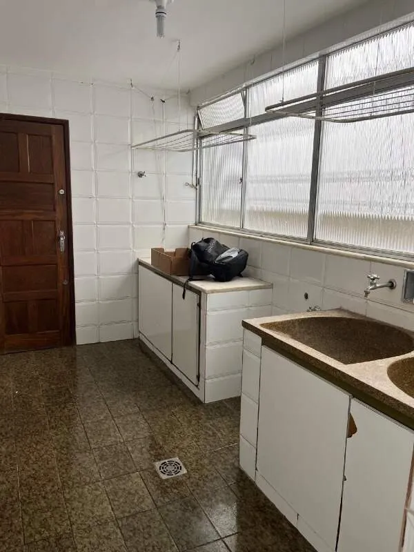 Imagem 4QUARTOS+SUÍTE+1VAGAS+ÁREA SEPARADA+SEM FIADOR