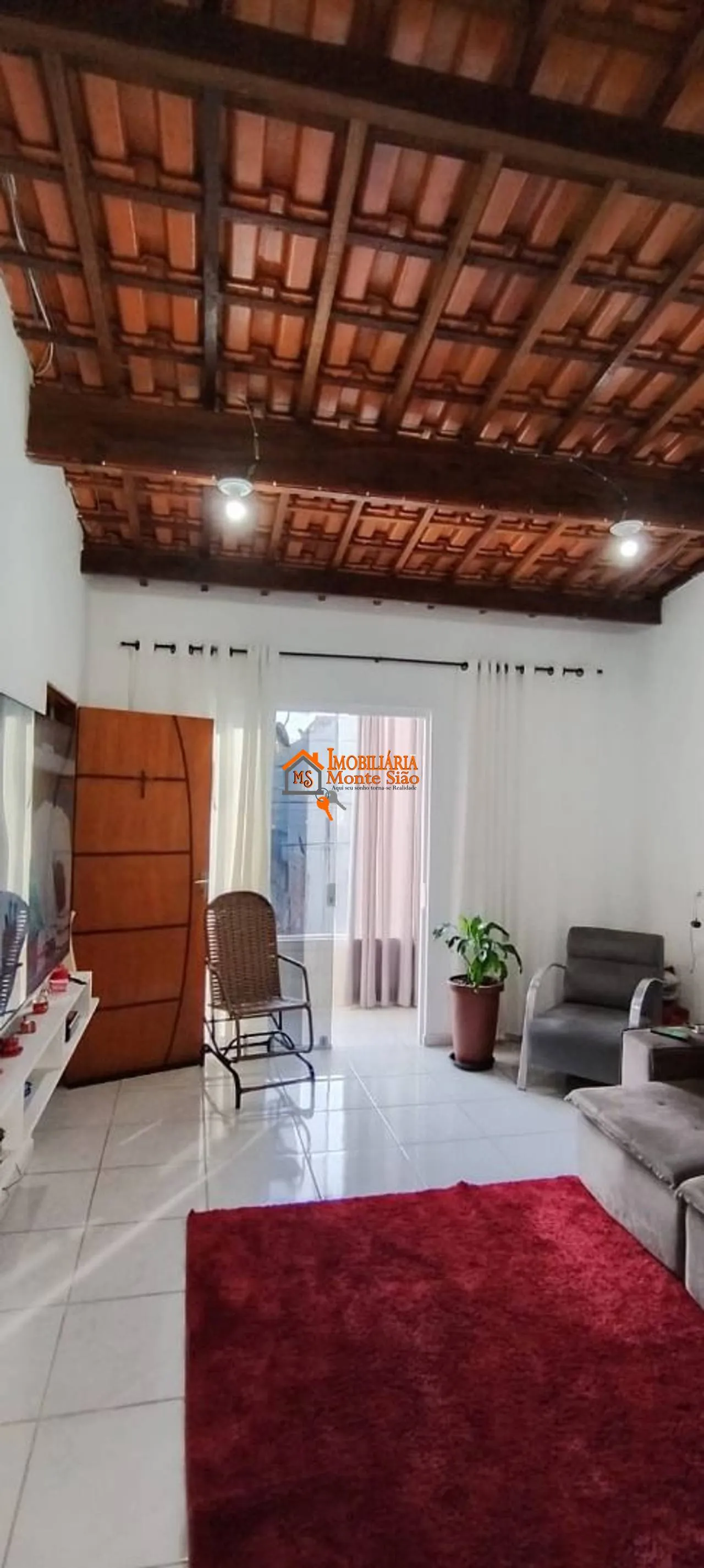 Foto do imóvel Sobrado com 5 dormitórios à venda, 180 m² por R$ 460.000,00 - Jardim Presidente Dutra - Guarulhos/SP