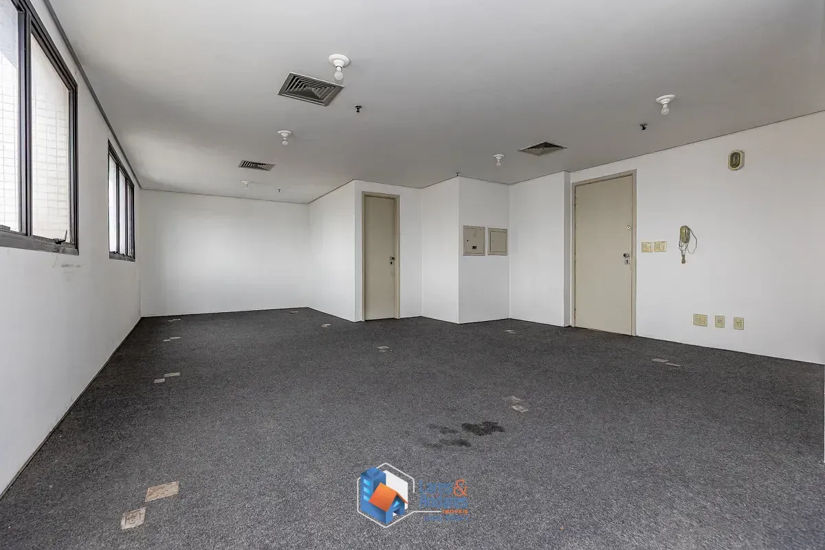 Imagem Conjunto comercial para venda em Paraíso, 50m²