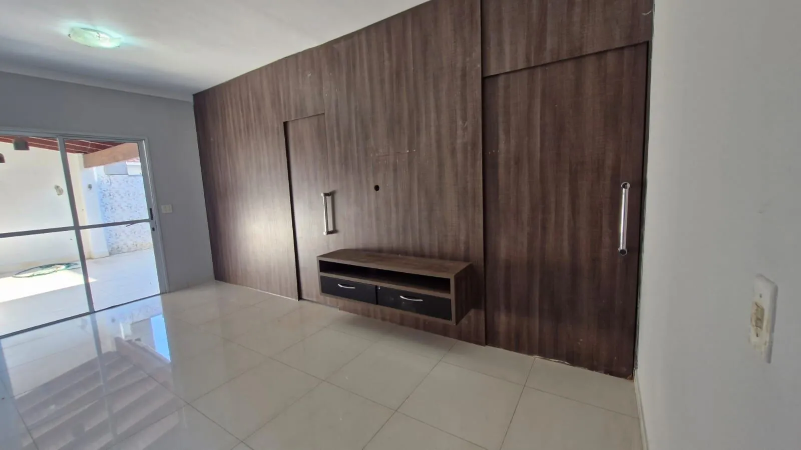 Foto do imóvel Casa 2 Quartos Condomínio Monaco Cuiabá em Avenida A