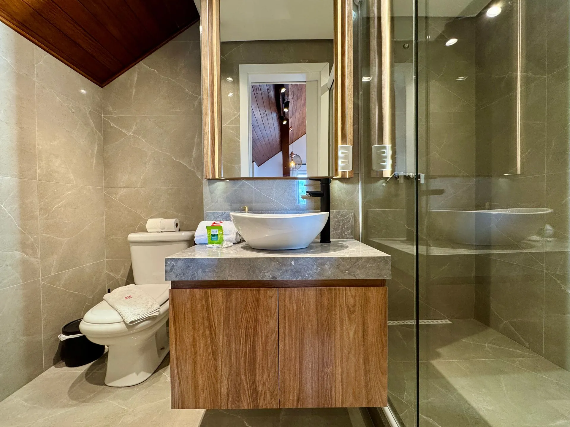 Imagem Duplex à venda em Gramado, Carniel, com 3 quartos, 88m2