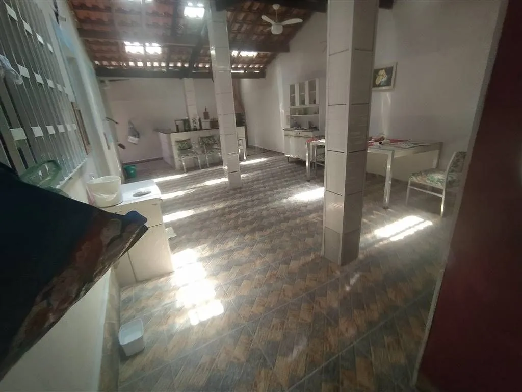Imagem Casa à Venda em Vila Caiçara, Praia Grande - SP