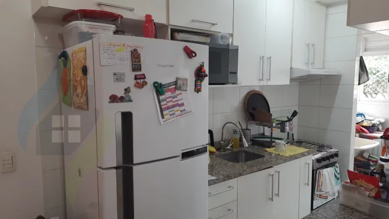 Imagem Apartamento de 2 dormitórios sendo 1 suíte, sacada, com 52m² em Jardim Celeste, São Paulo