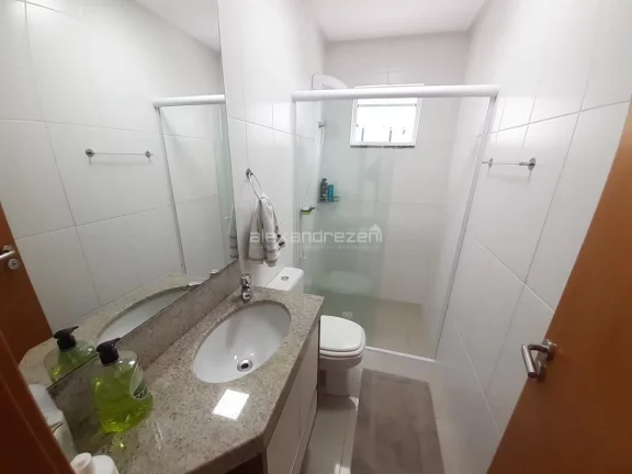 Imagem Lindo apartamento 3 dormitórios próximo a praia