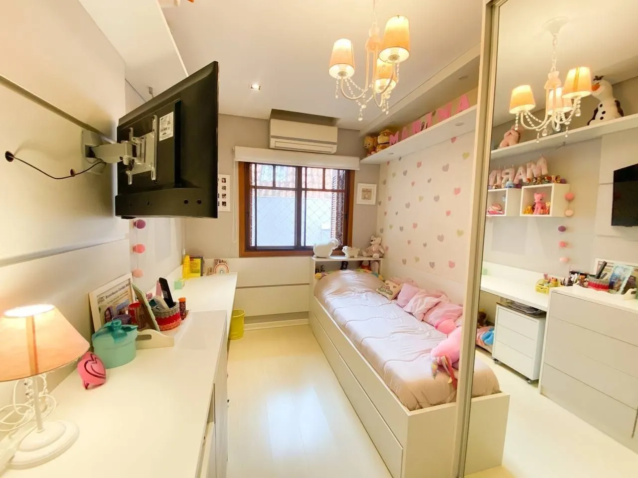 Imagem Casa 3 dorms à venda Avenida Senador Daniel Krieger, Jardim Itu - Porto Alegre