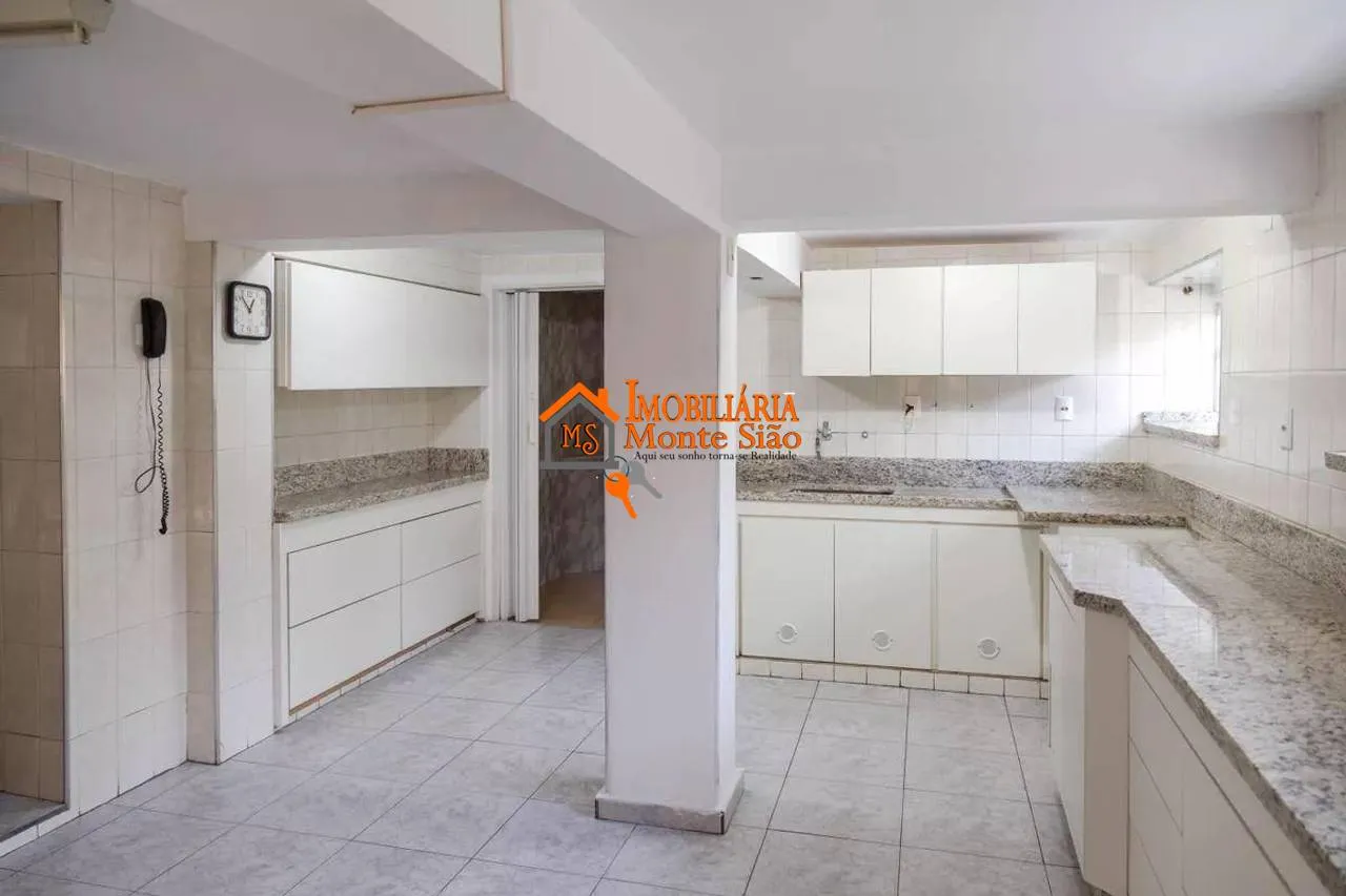 Imagem Casa com 3 dormitórios à venda, 180 m² por R$ 1.200.000,00 - Centro - Guarulhos/SP
