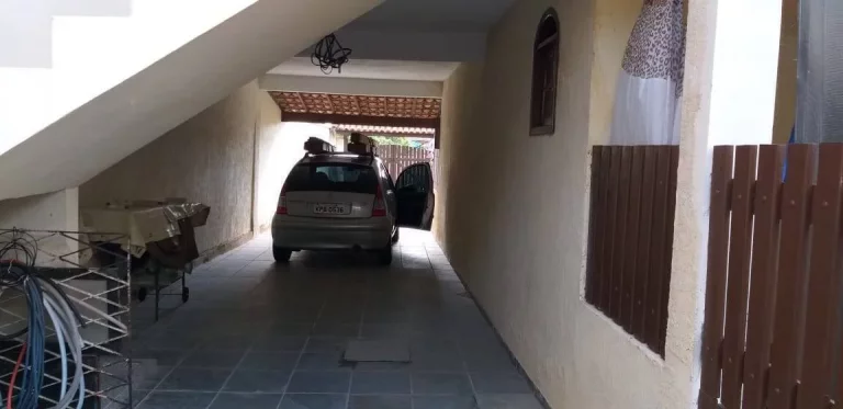 Imagem TRÊS CASAS À VENDA, NA PRAIA DO PERÓ EM CABO FRIO - RJ