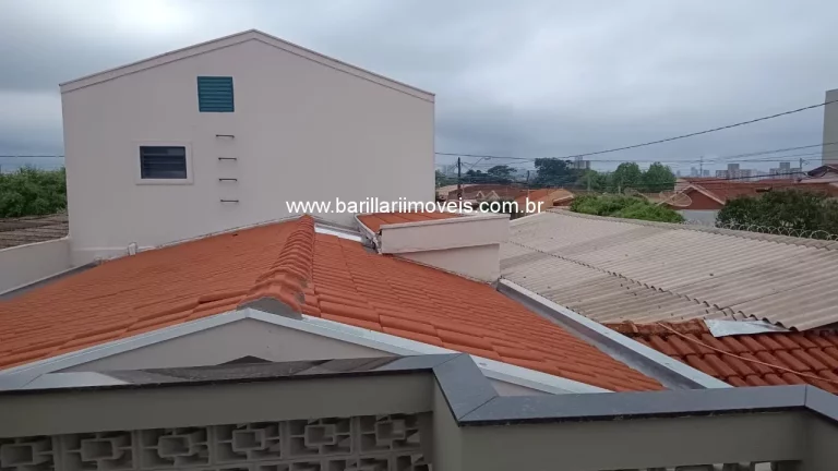 Imagem Imperdível: Casa à venda em Ribeirão Preto-SP, Vila Tibério, 3 quartos, 1 suíte, 2 salas, 3 banheiros, 2 vagas, 170m².