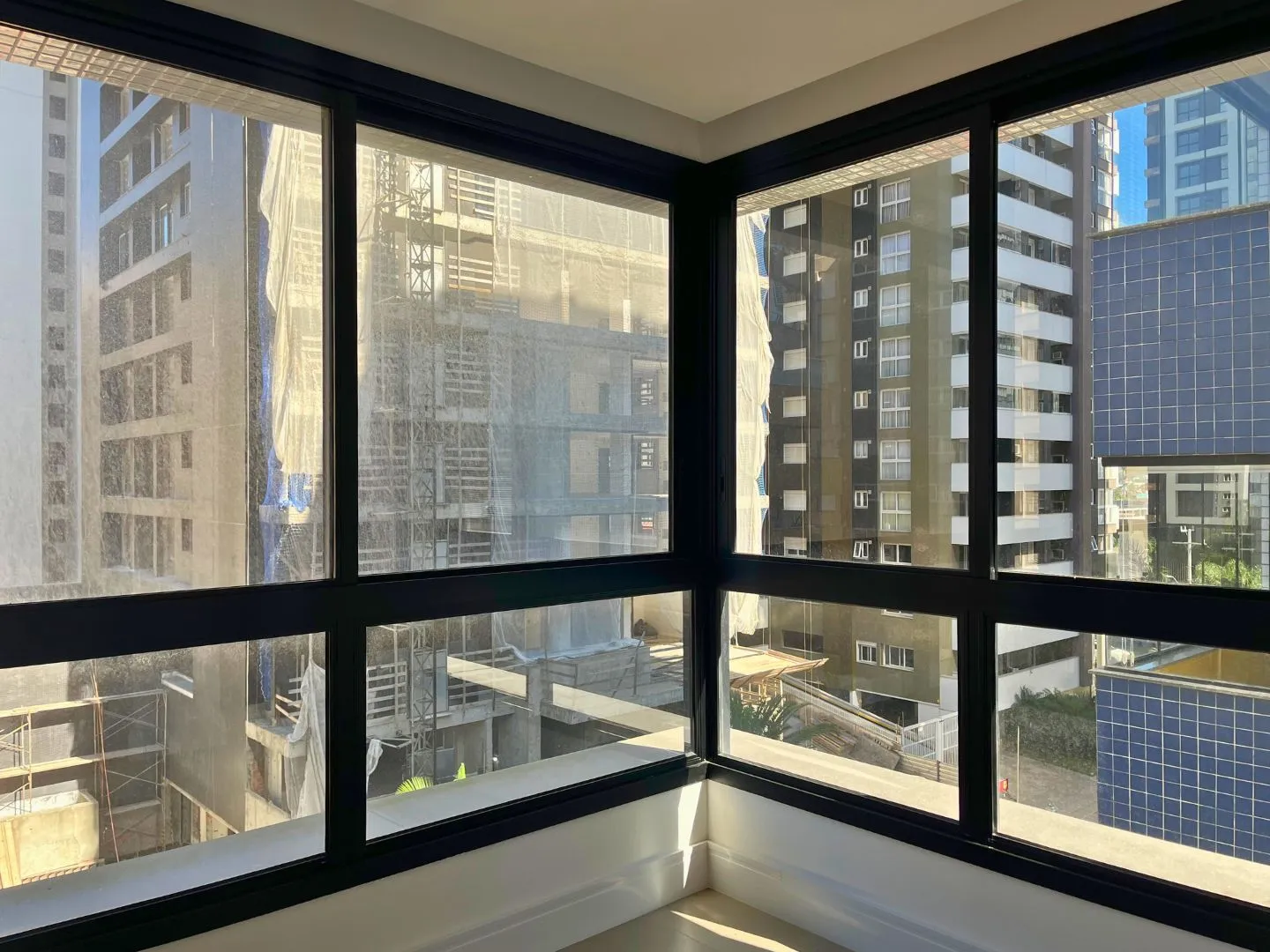 Imagem Apartamento à venda em Torres, Predial, com 2 quartos, 97m2