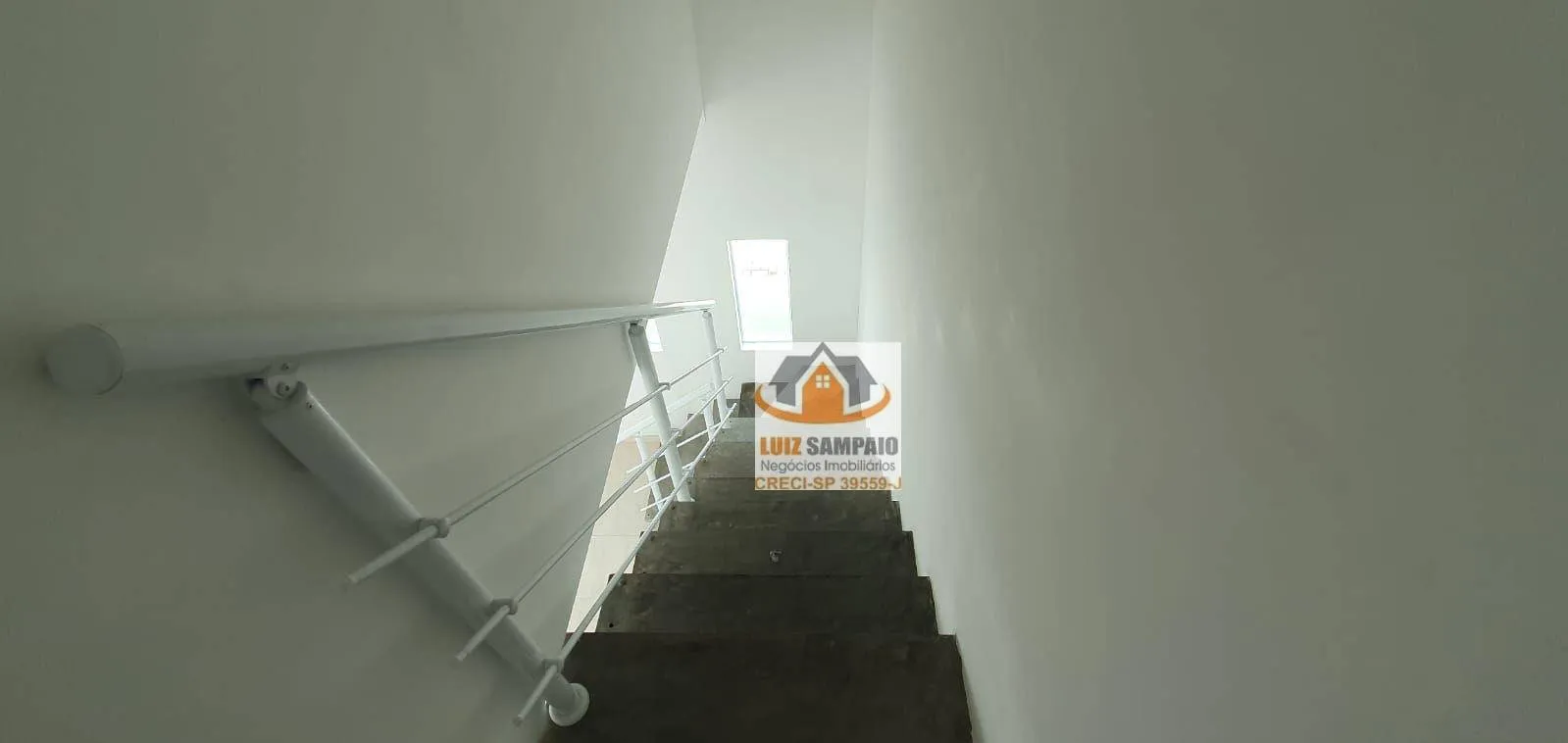 Imagem Casa Nova em Condomínio, 2 suítes, Jd Nova Itanhaém Lado Praia