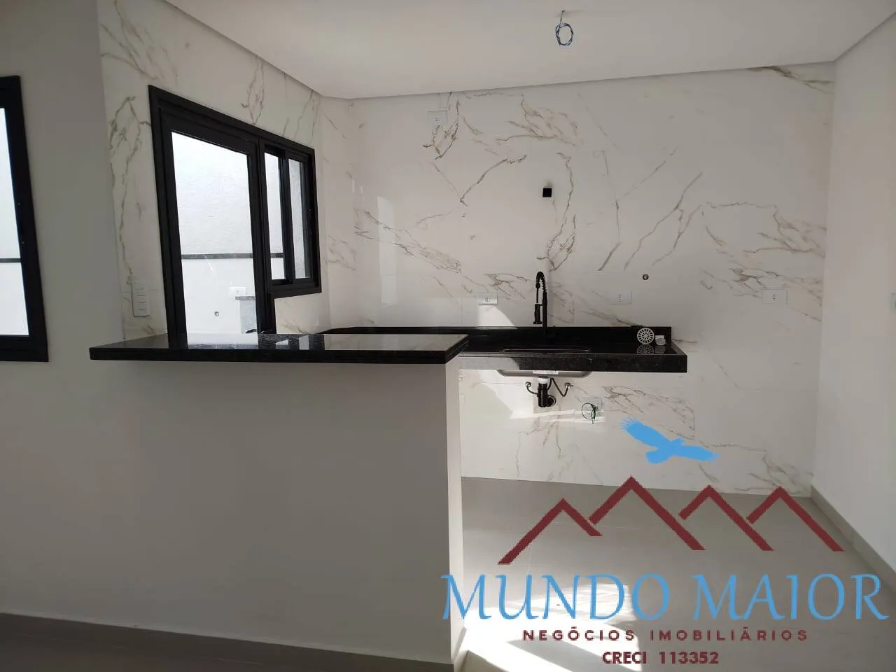 Imagem Vila Floresta: Seu Novo Lar com Elevador, Quintal e Acabamento Premium!