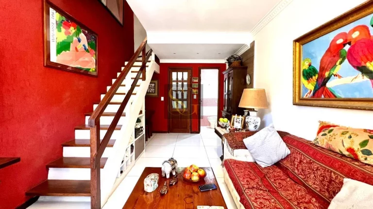Imagem Casa para Venda em Teresópolis, Panorama, 3 dormitórios, 3 banheiros, 1 vaga