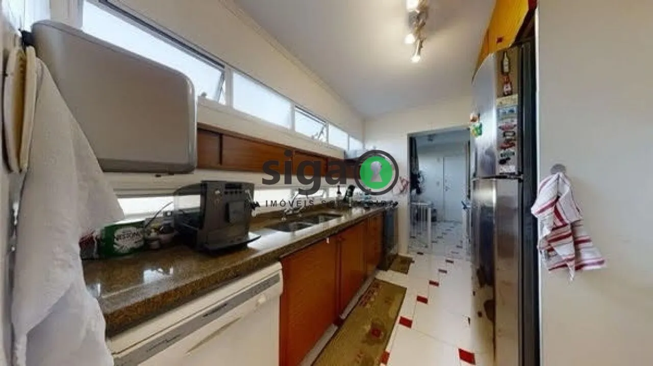 Imagem VENDE no Morumbi Apartamento com 3 Quartos, uma suíte e 2 Vagas
