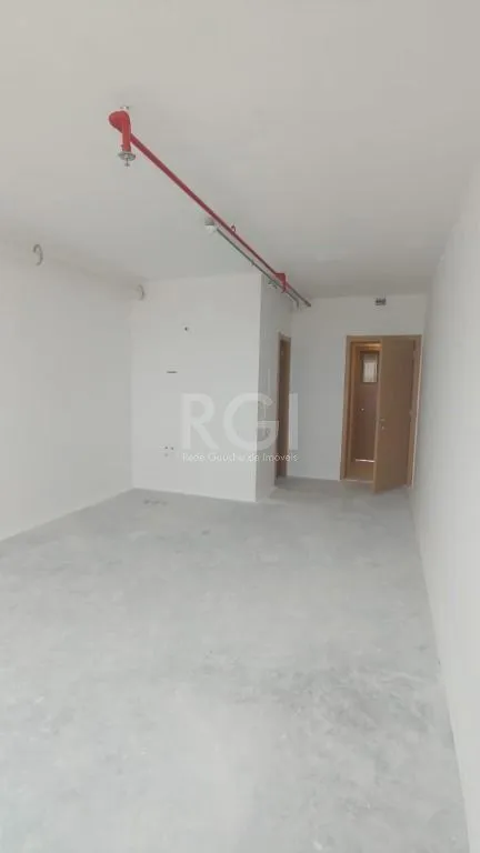 Imagem Sala, 31 m² Para Comprar por R$ 369.000,00 - Santana - Porto Alegre/RS
