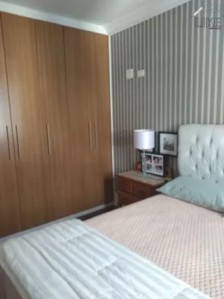 Apartamento 4 Dormitórios / Vila Adyanna