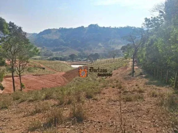 Imagem Área à venda, 20000 m² por R$ 320.000 - Salto de Cima - Extrema/MG