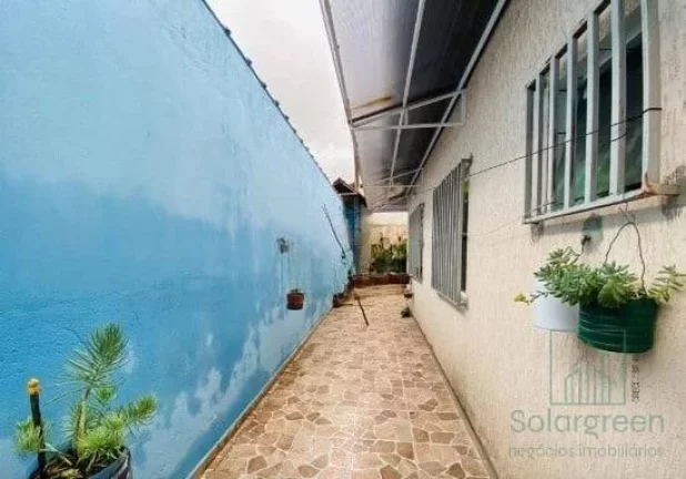 Imagem Casa de 3 dormitórios à Venda, por R$ 450.000,00 Mairiporã/SP
