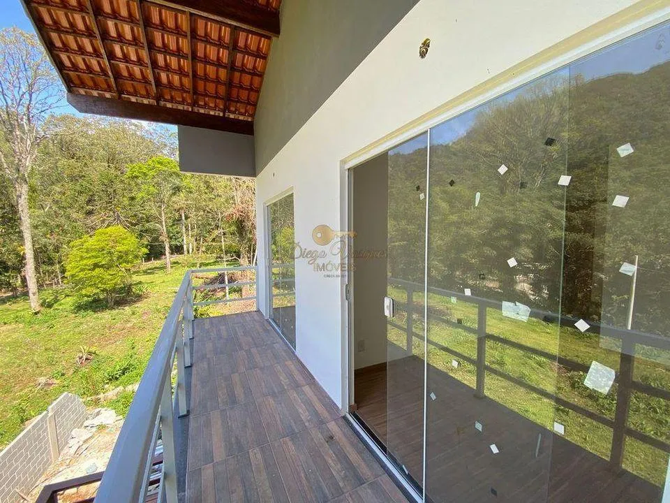 Imagem Casa para Venda em Teresópolis / RJ no bairro Granja Guarani