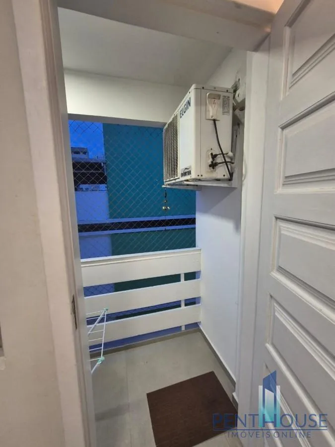 Imagem Apartamento Zona Central para Venda em Balneário Camboriú, CENTRO, 2 dormitórios, 1 banheiro, 1 vaga