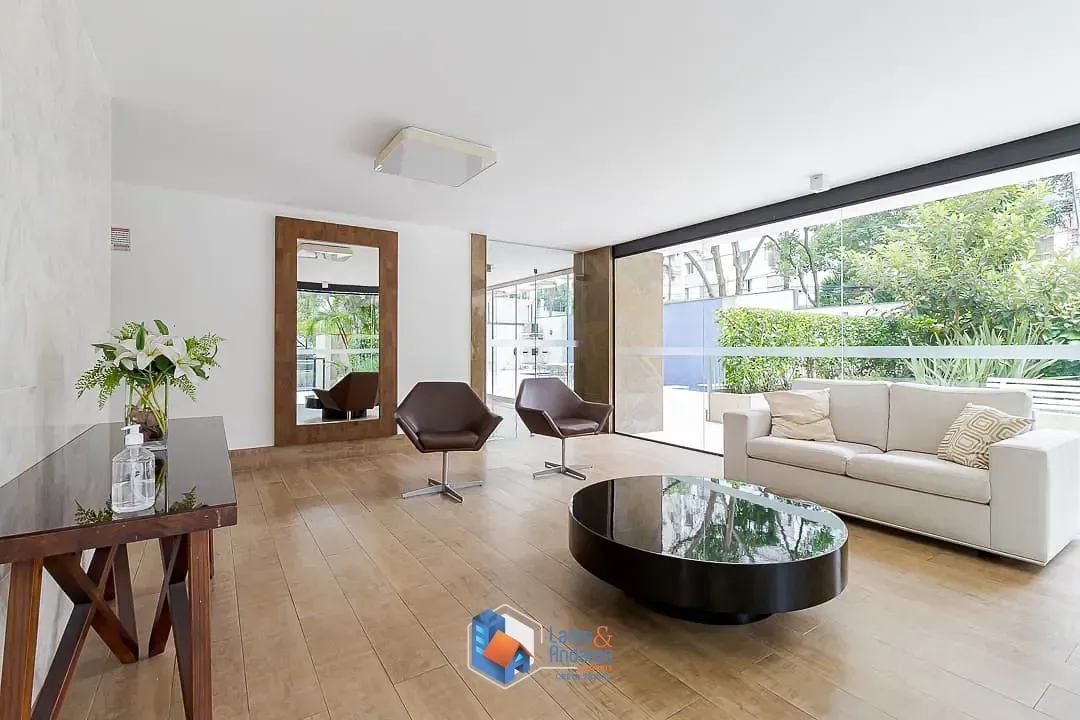 Foto do imóvel Apartamento para venda em Santa Cecília com 4 quartos, sendo 1 suíte, 233m² em Rua Emílio de Menezes