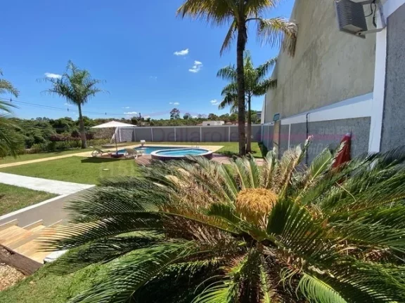 Imagem Belíssima casa de campo de alto Padrão em condomínio fechado