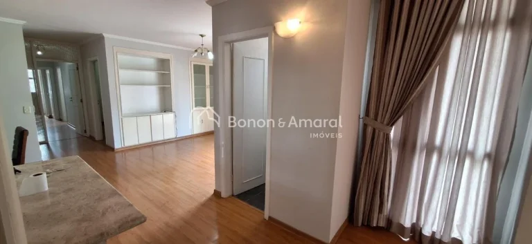 Imagem Localizado no coração do Cambuí, um dos bairros mais desejados de Campinas, este amplo apartament...