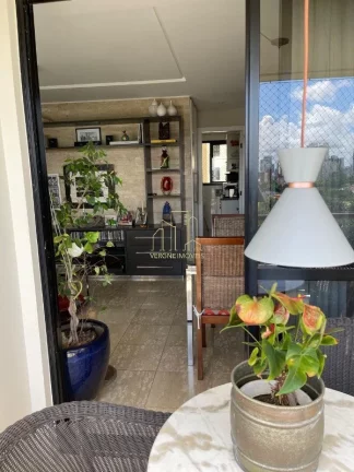 Imagem ? Amplo apartamento com vista deslumbrante para a reserva verde no Alto do Itaigara!