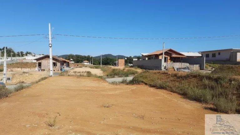 Imagem Terreno - Em loteamento, para Venda em Araquari/SC