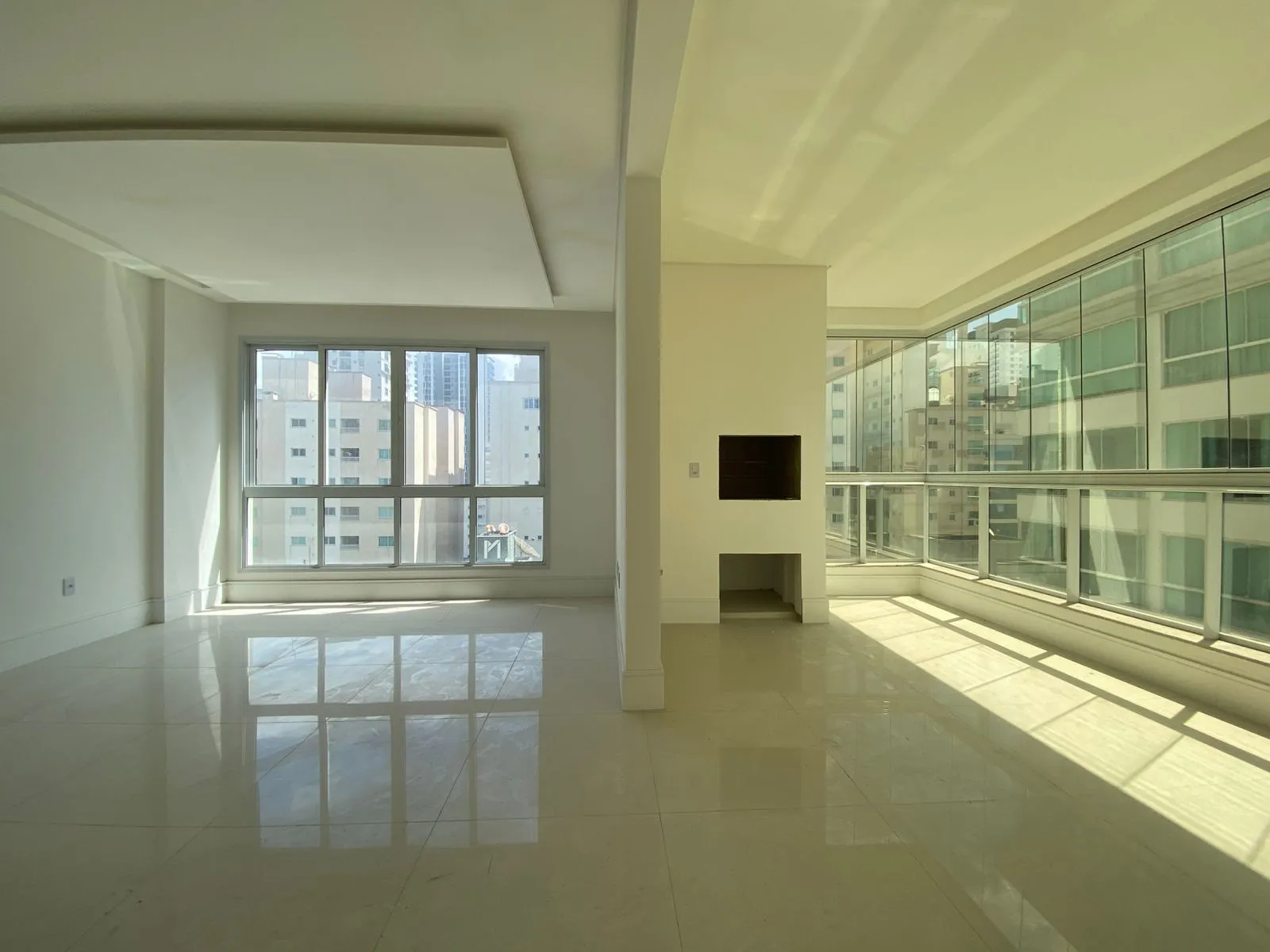 Imagem Apartamento à venda com 140m2 por R$ 3.400.000,00