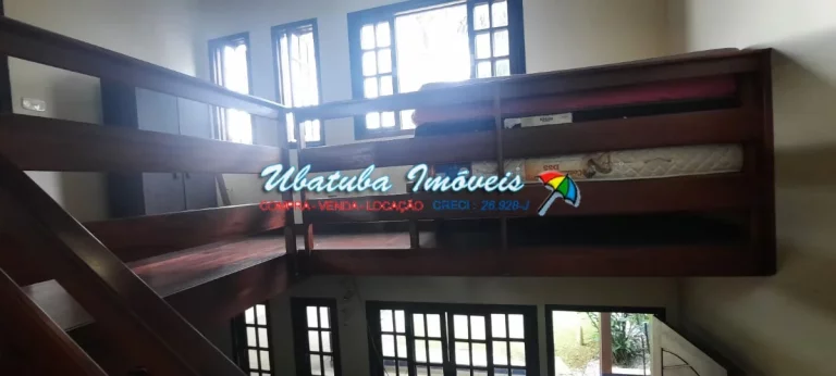 Imagem Excelente sobrado com edícula no Centro