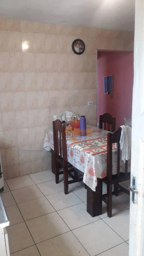 Imagem Sobrado com 3 dormitórios à venda, 180 m² por R$ 480.000,00 - Jardim Paraventi - Guarulhos/SP