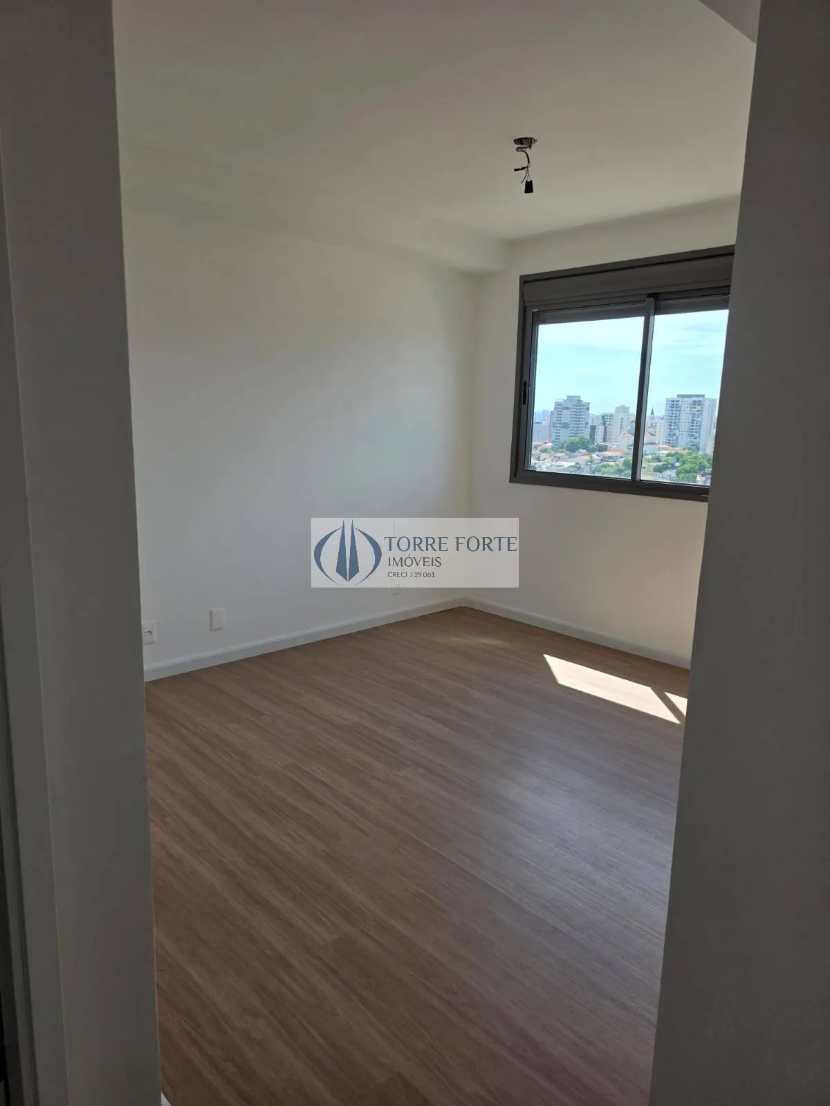 Imagem Apartamento 3 suítes | 129 m² | 2 vagas | Vista para piscinas | Tucuruvi
