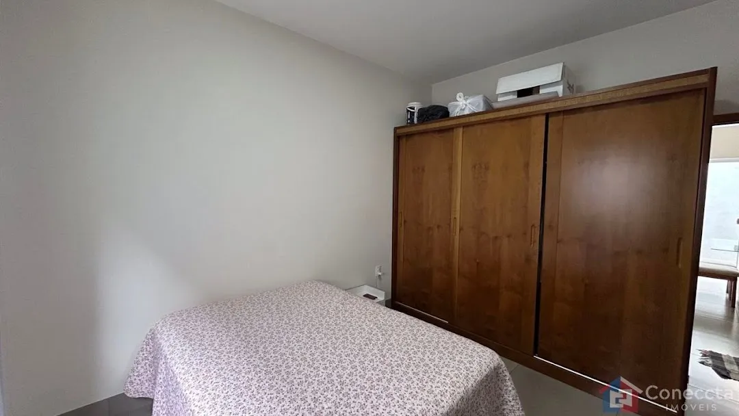 Imagem Casa à venda, 227 m² por R$ 1.080.000,00 - Valparaíso - Patos de Minas/MG