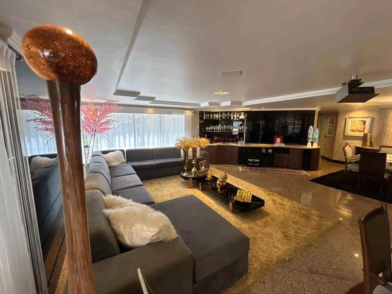 Imagem Apartamento 4 Suítes 4 Vagas Meireles