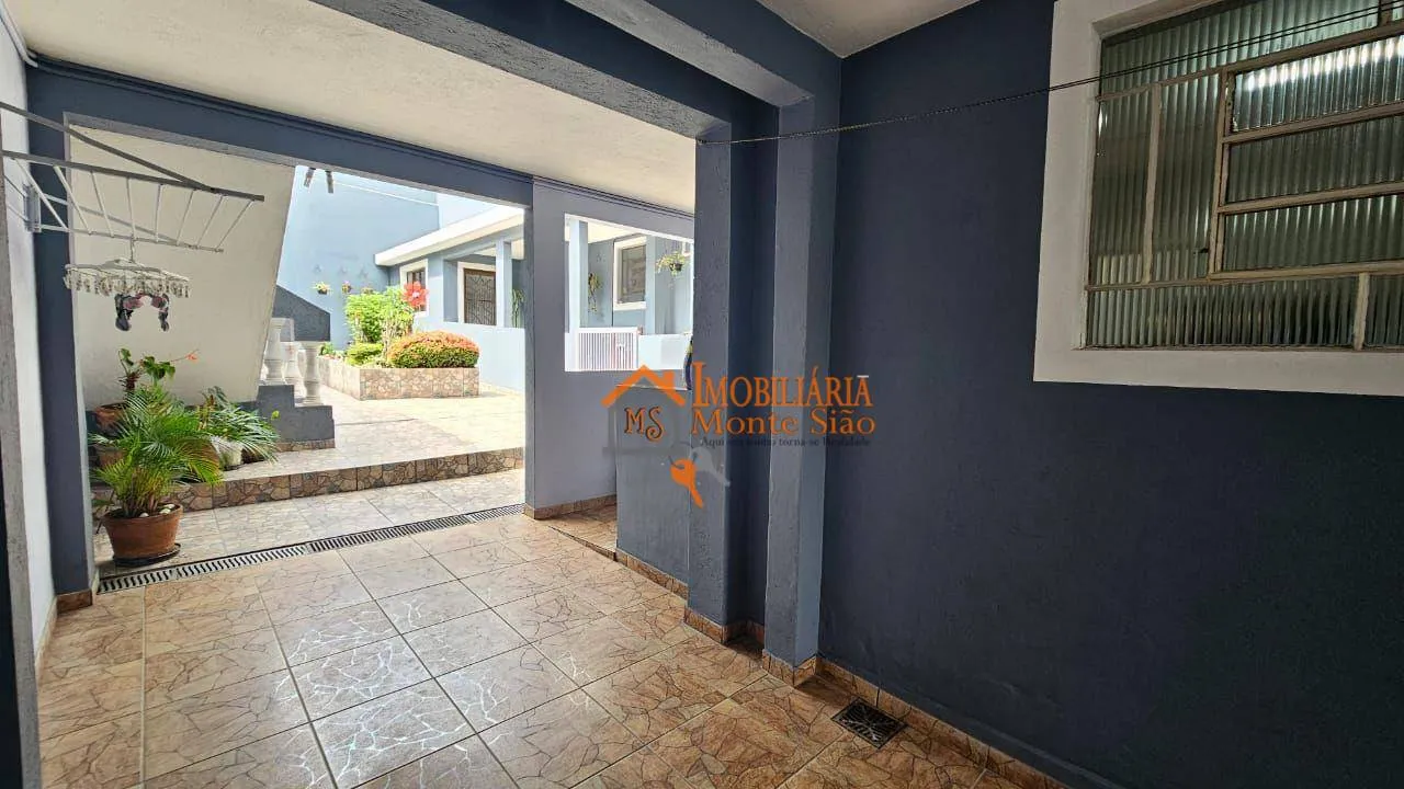 Imagem Casa com 5 dormitórios à venda por R$ 1.270.000,00 - Jardim Cumbica - Guarulhos/SP