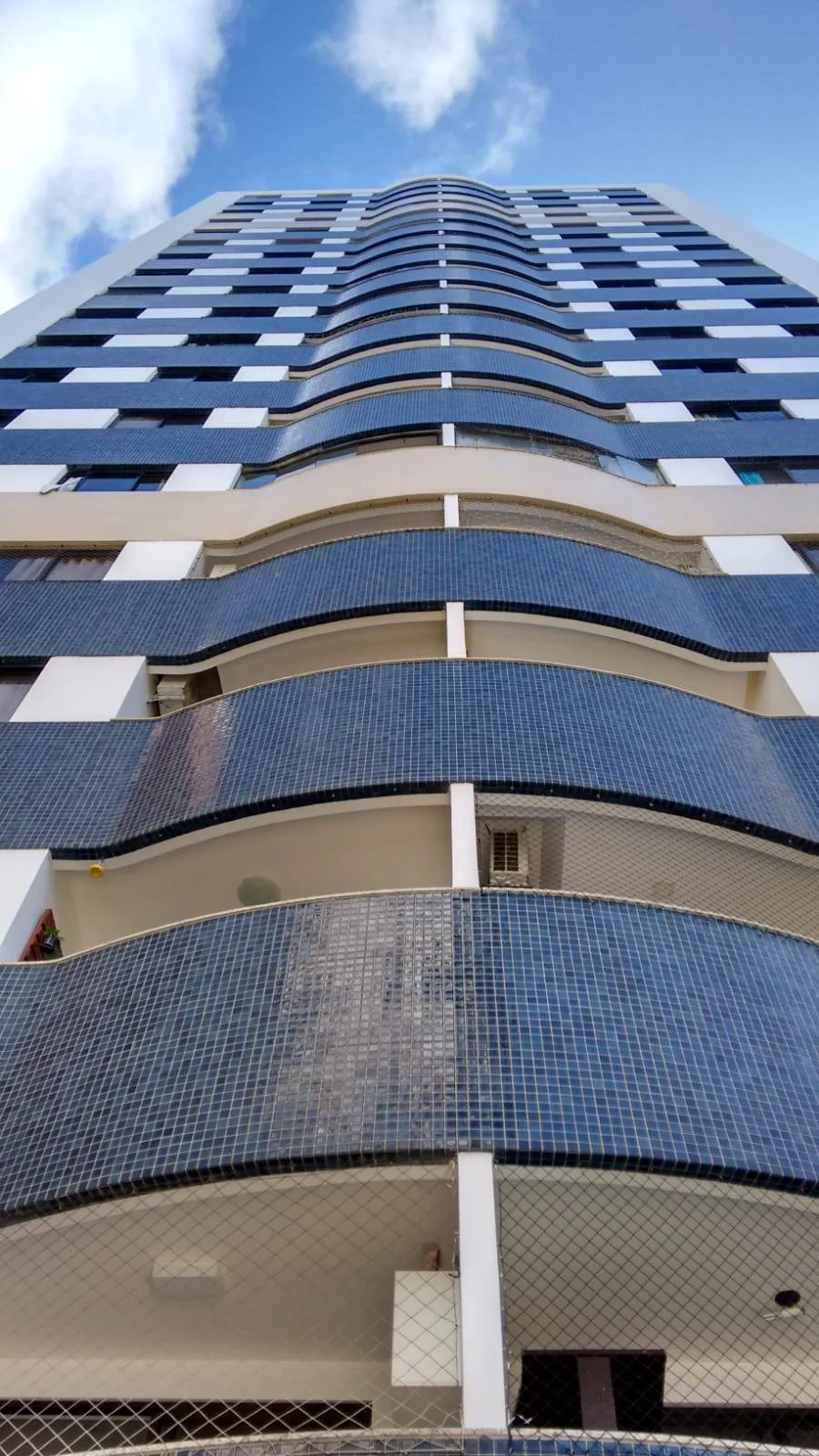 Foto do imóvel Apartamento com 3 quartos, 81m2, para locação em Salvador, STIEP em Avenida Professor Manoel Ribeiro