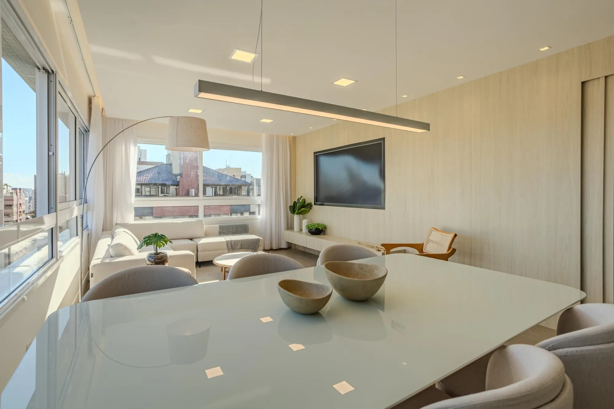 Imagem Apartamento no bairro Auxiliadora, com 03 suítes, 112m² privativos e 02 vagas de garagem!!