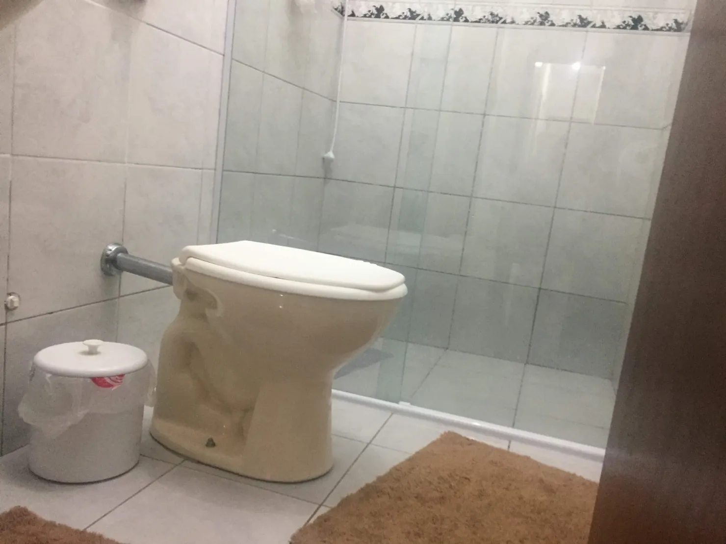 Imagem Casa à venda 2 Quartos, 1 Suite, 2 Vagas, 125M², Residencial e Comercial Cidade Jardim, Pindamonhangaba - SP