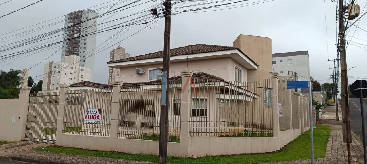 Foto do imóvel Sobrado para locação de clínica no Trianon em Guarapuava