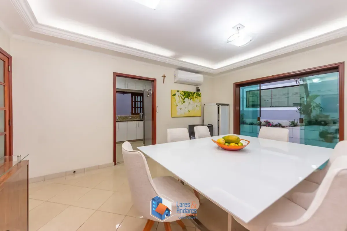 Imagem Sobrado para venda em Freguesia do Ó com 3 quartos, sendo 3 suítes, 456m²