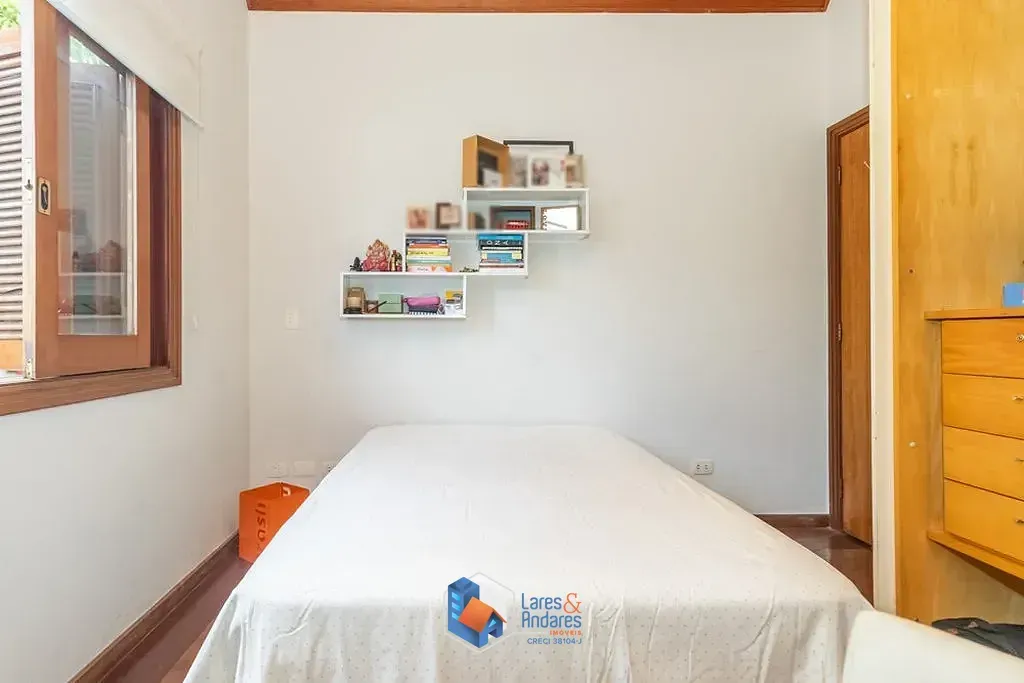 Imagem Casa à venda 4 Quartos 2 Suites 4 Vagas 237M² Jardim Marajoara São Paulo - SP