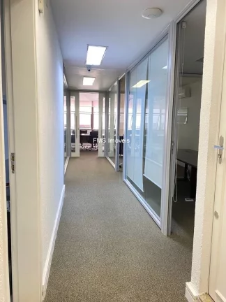Imagem Prédio Monousuário com 615m² para locação no RJ.