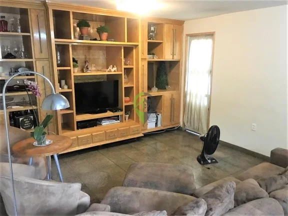 Imagem Casa para locação no Gonzaga 3 dormitórios, 300 m² - venda ou aluguel - Gonzaga - Santo