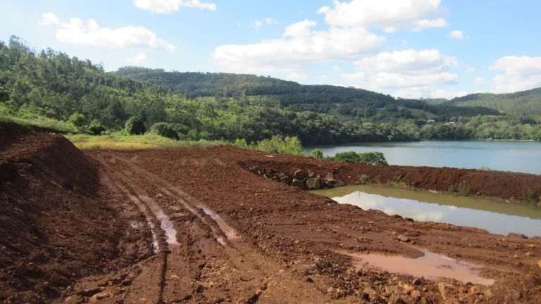 Imagem Terreno para Venda em Itá, Interrior