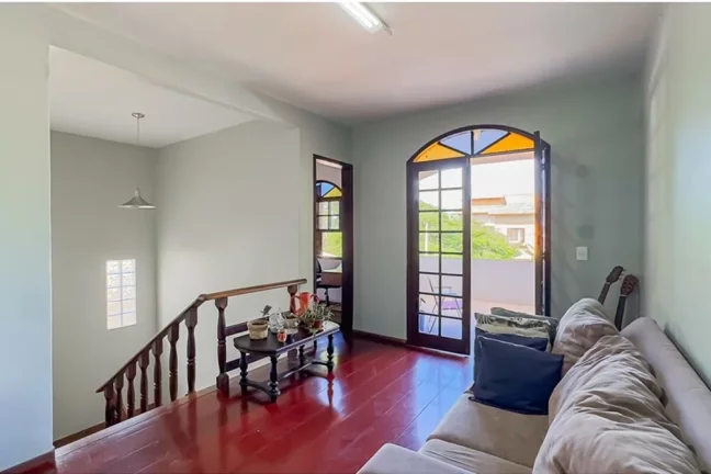 Imagem Casa para venda no bairro Parque dos Maias em Porto Alegre
